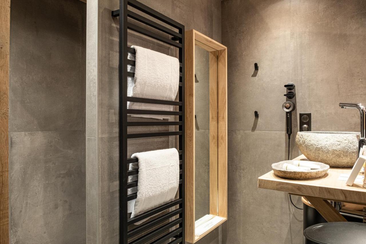 Le Studio Des Pres Verts Suite Design Avec Jacuzzi Privatif Jouey 外观 照片